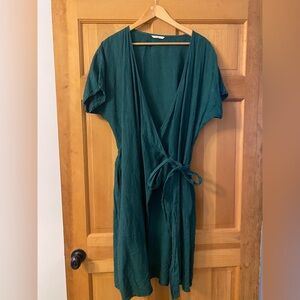 Mimosa dress / Wrap linen dress / emerald